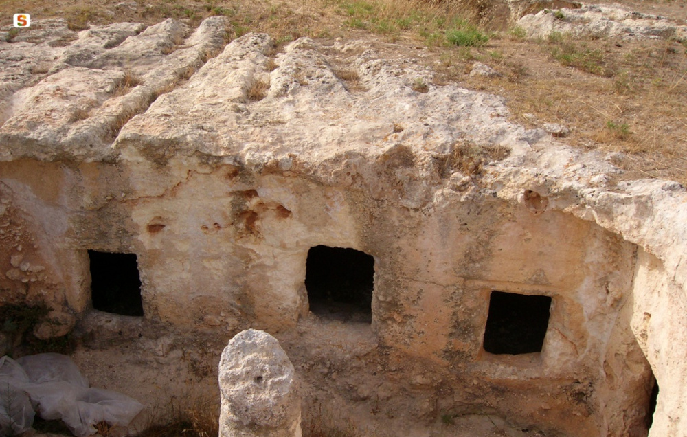 Porto Torres, Necropoli di Su Crucifissu Mannu