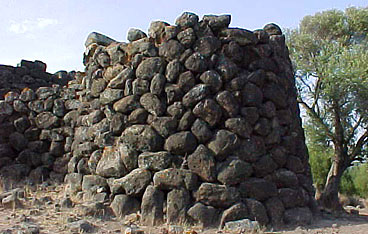 Villanova Truschedu, Nuraghe Santa Barbara