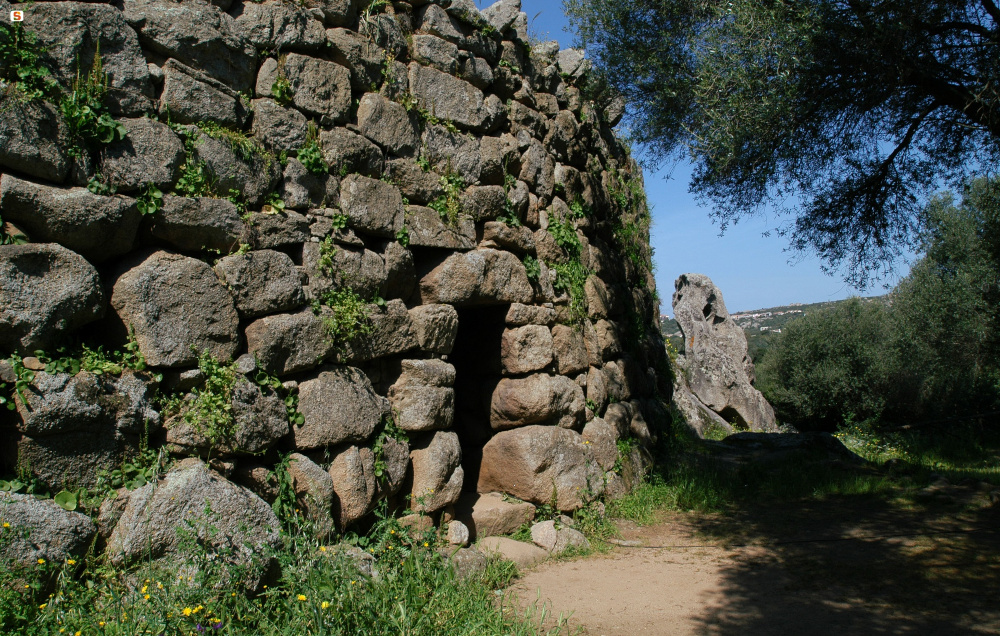 Arzachena, Nuraghe Albucciu