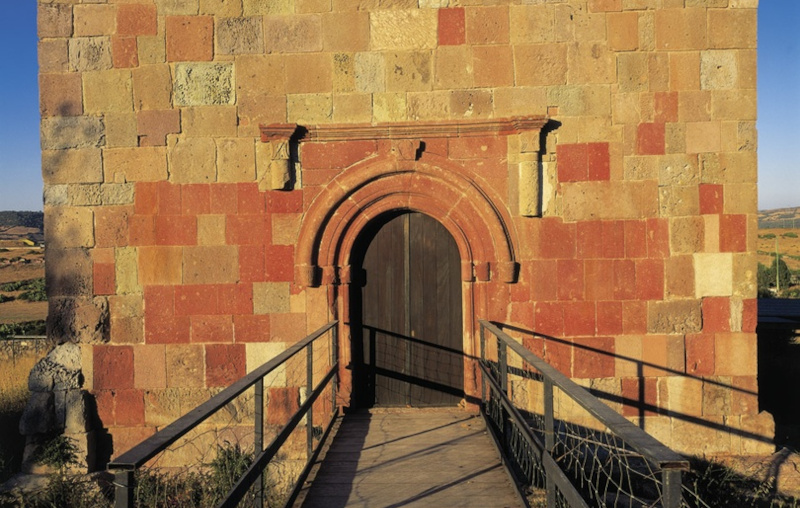 Fordongianus, Cripta e chiesa di San Lussorio