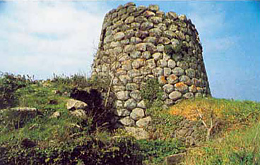 Padria, Nuraghe Longu