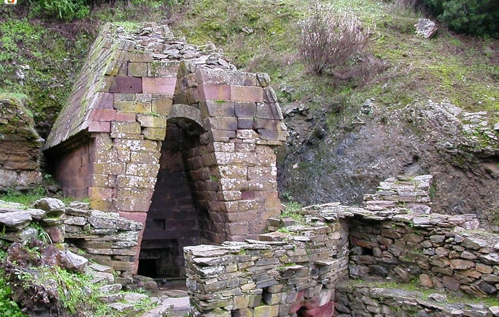 Orune, Fonte sacra di Su Tempiesu